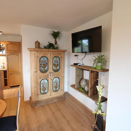 In With Hohe Tauern Views, Cleaning Included Apartment Taxenbach