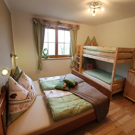 Cosy Flat In A Farmhouse, Cleaning Included 塔克森巴赫